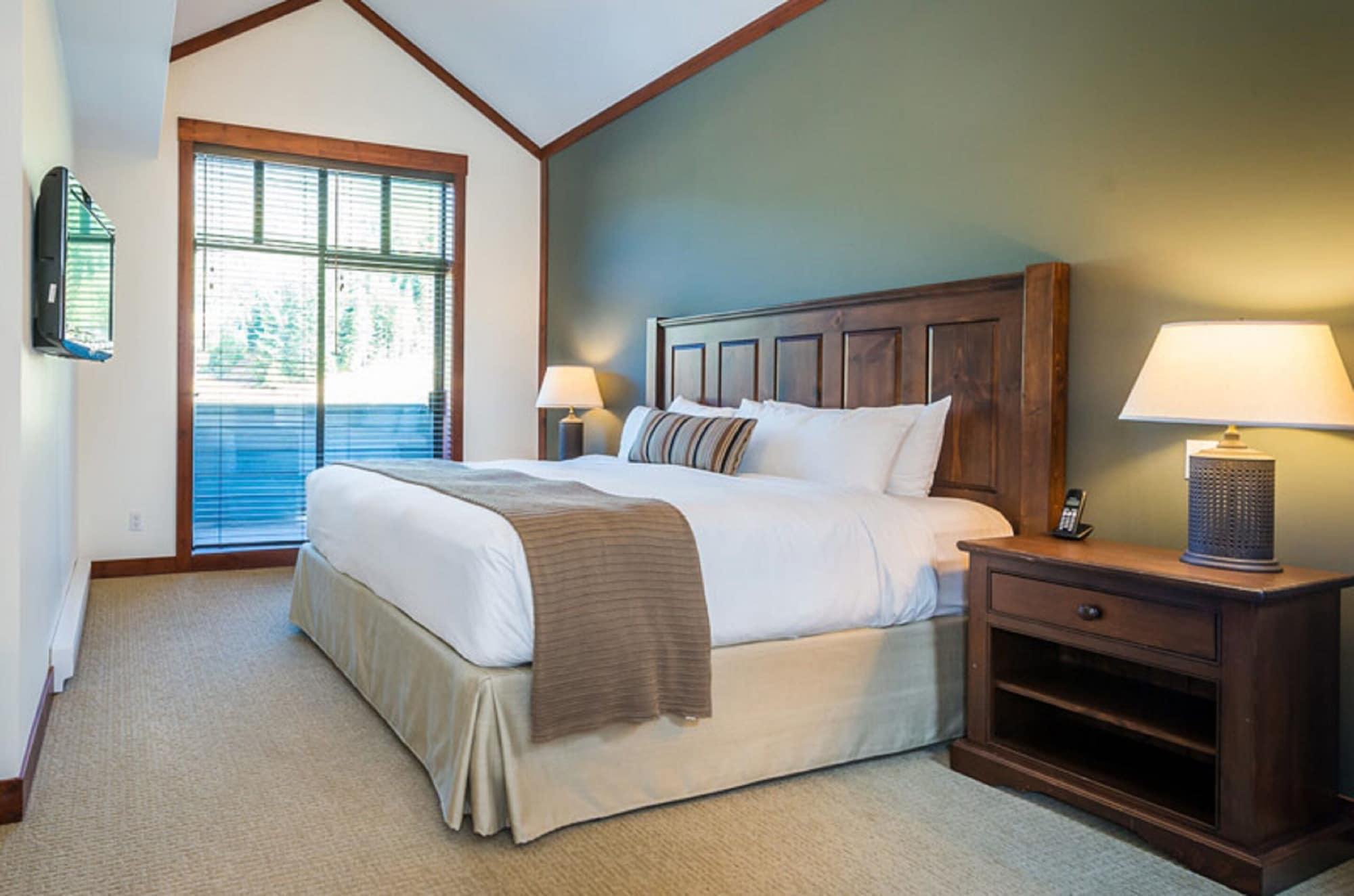 First Tracks Lodge Whistler Esterno foto