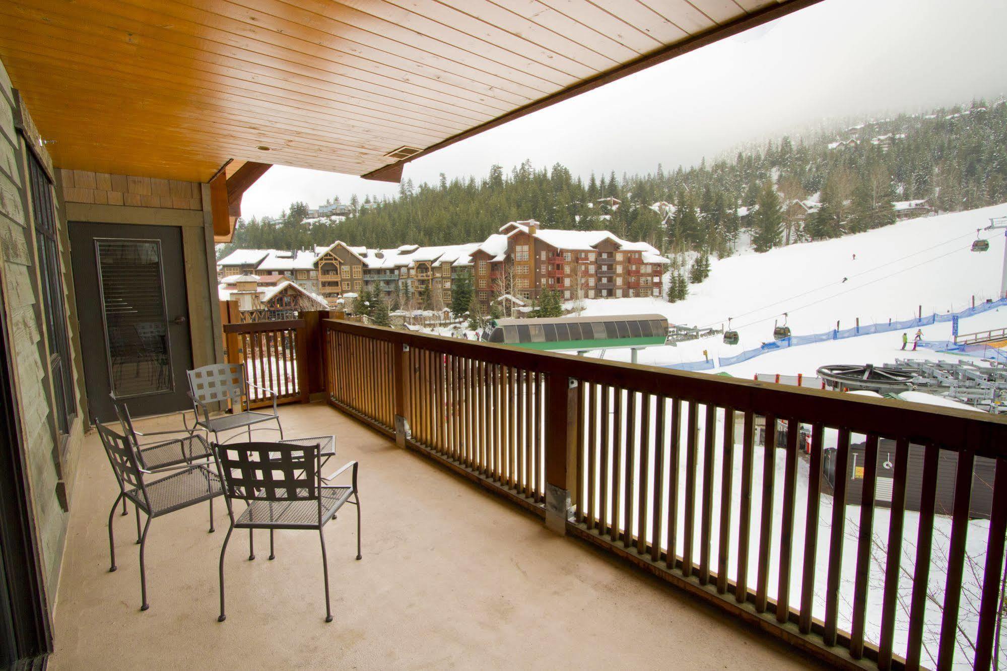 First Tracks Lodge Whistler Esterno foto